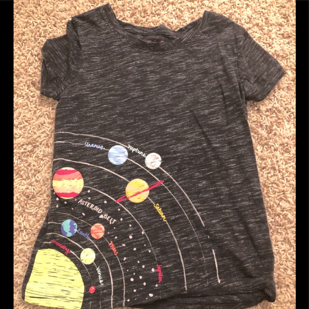 ⭐️ BOGO ⭐️ GIRLS SPACE SHIRT